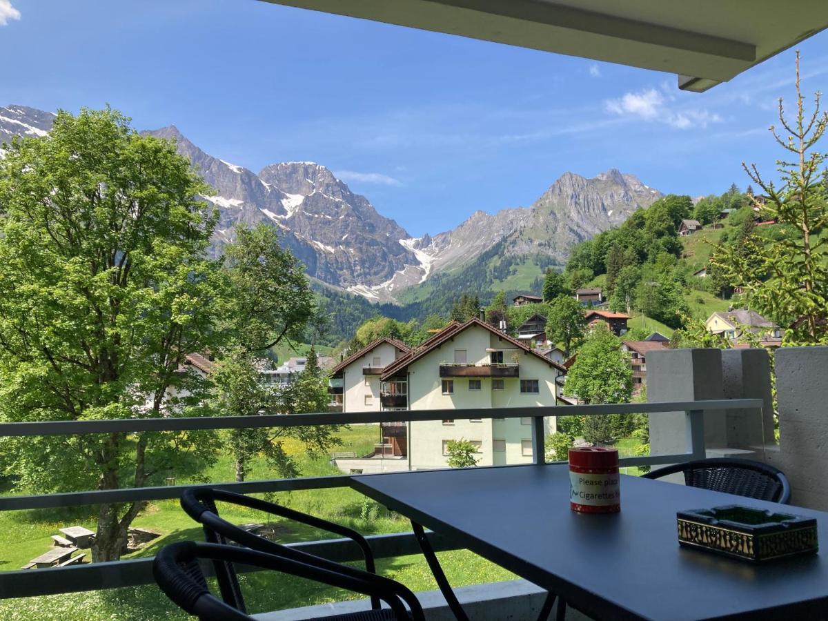 Spirit Apartments - Balkon - Bergsicht - Parkplatz Engelberg Eksteriør bilde
