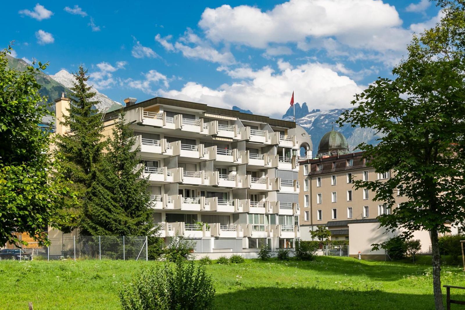 Spirit Apartments - Balkon - Bergsicht - Parkplatz Engelberg Eksteriør bilde